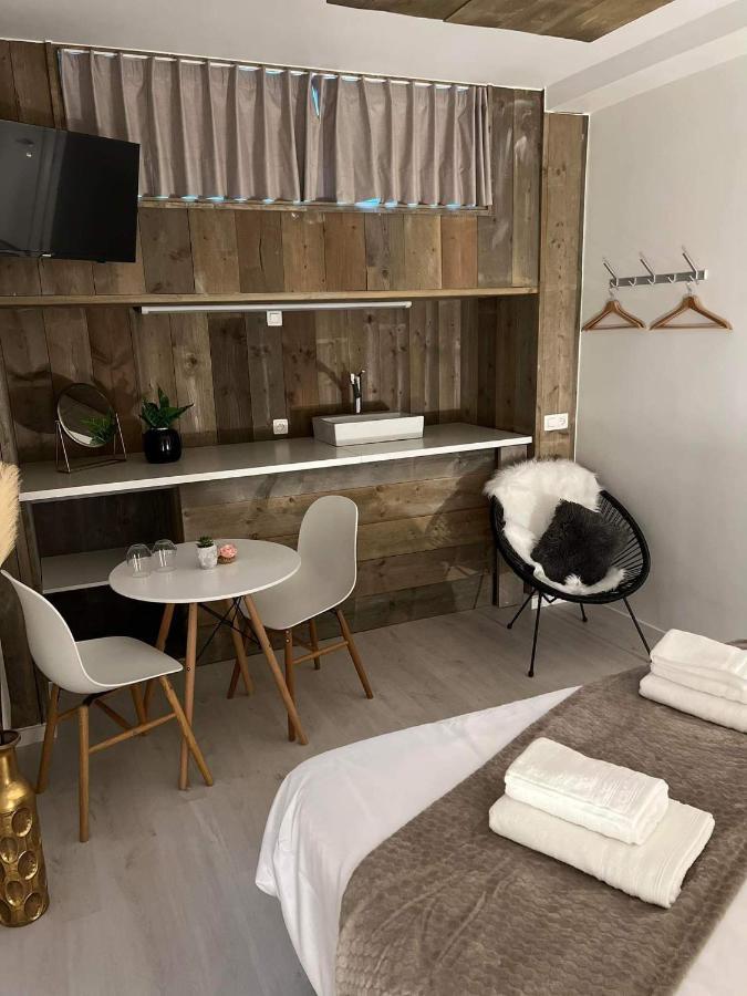 Prachtige Kamer In Centrum Brugge Met Badkamer ! Exterior foto
